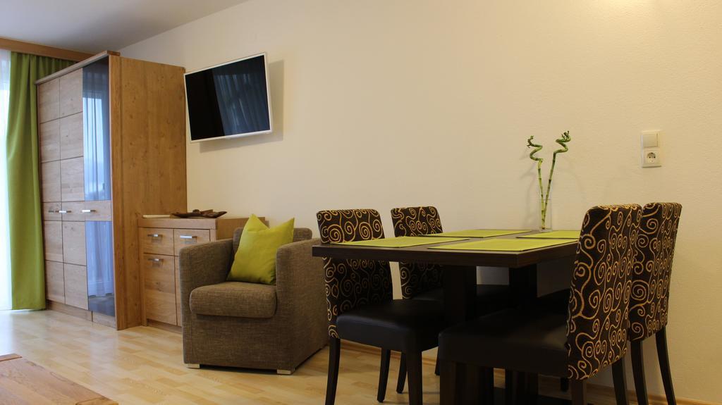 Apartment Elisa Kaprun Exterior photo